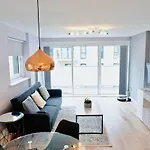 2Br/2Bath Luxury Modern Flat In The City London